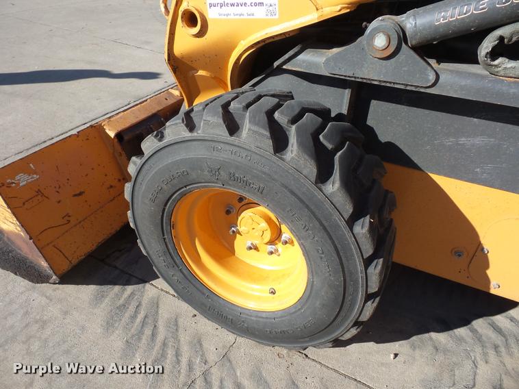 image for item J1616 2011 Case SV250 skid steer
