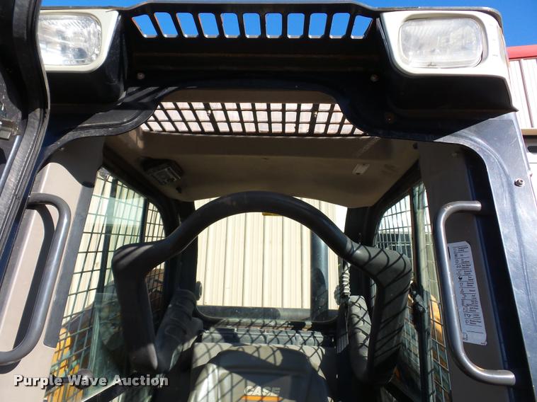 image for item J1616 2011 Case SV250 skid steer