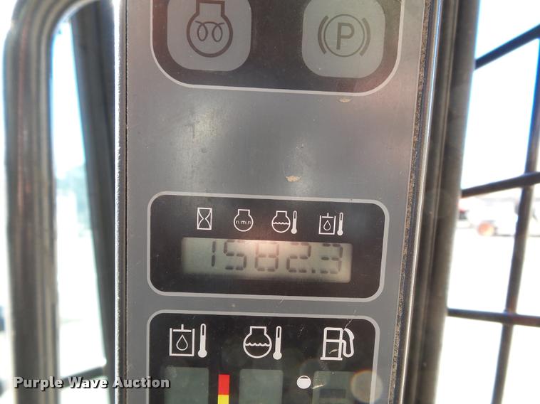 image for item J1616 2011 Case SV250 skid steer