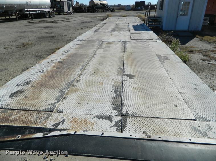 image for item J5027 Cardinal 210 scale