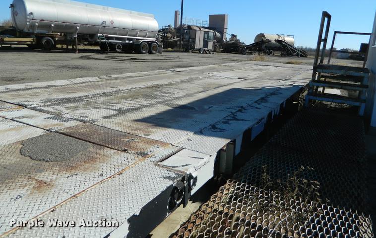 image for item J5027 Cardinal 210 scale