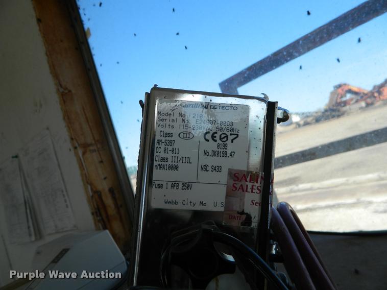 image for item J5027 Cardinal 210 scale