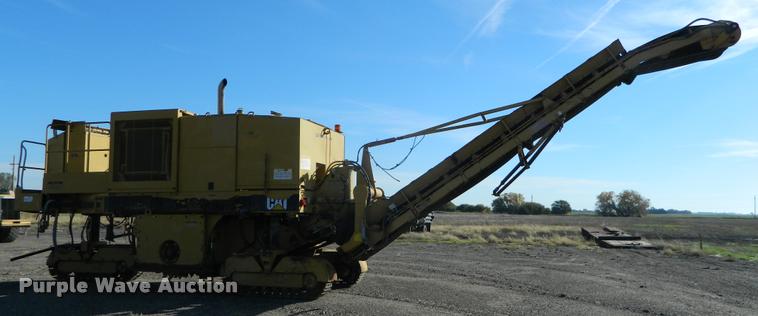 image for item J5061 1995 Caterpillar PR450 Roto-Mill pavement profiler