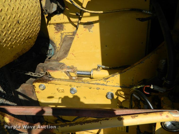 image for item J5061 1995 Caterpillar PR450 Roto-Mill pavement profiler