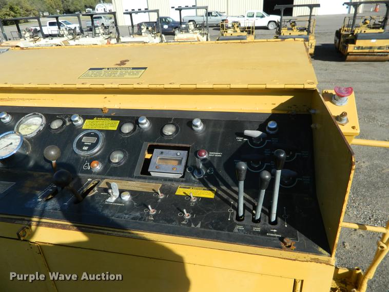 image for item J5061 1995 Caterpillar PR450 Roto-Mill pavement profiler