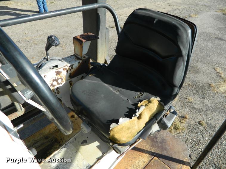 image for item J5063 2000 Ingersoll Rand DD110HF double drum vibratory roller