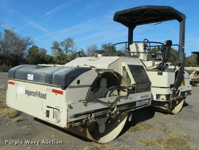 image for item J5064 2002 Ingersoll Rand DD110HF double drum vibratory roller