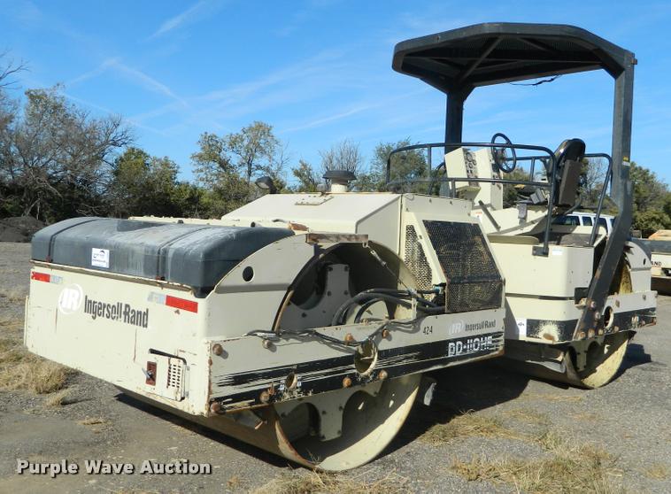 image for item J5064 2002 Ingersoll Rand DD110HF double drum vibratory roller