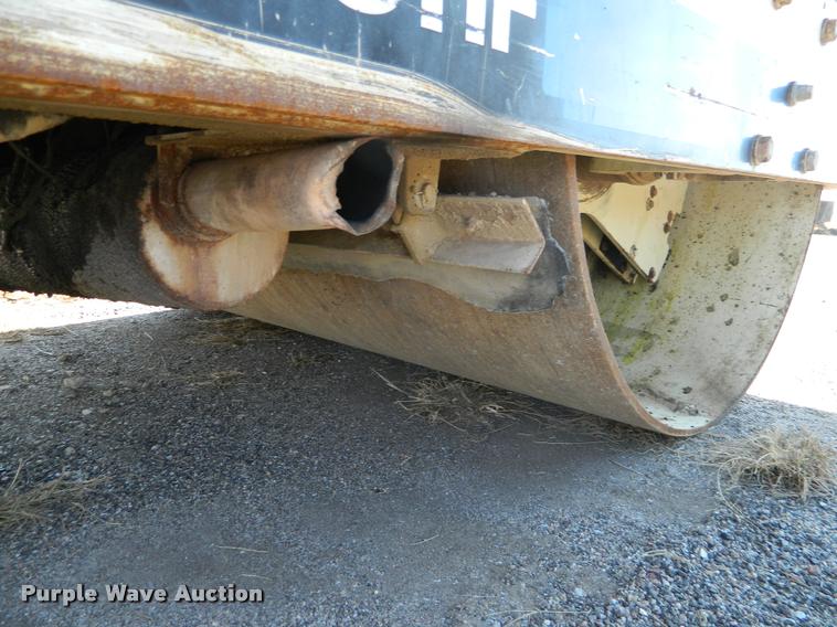 image for item J5064 2002 Ingersoll Rand DD110HF double drum vibratory roller