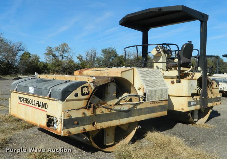 image for item J5066 1999 Ingersoll Rand DD130 double drum vibratory roller