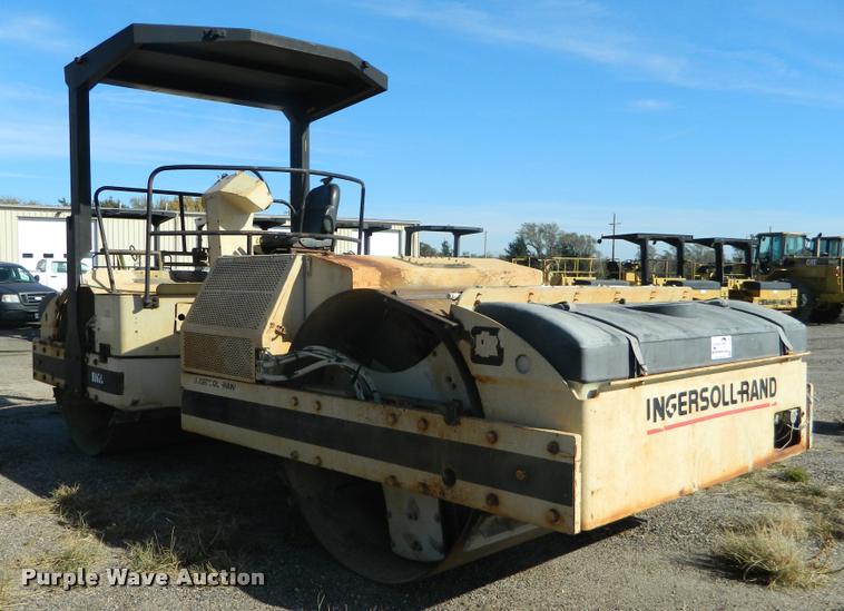 image for item J5066 1999 Ingersoll Rand DD130 double drum vibratory roller