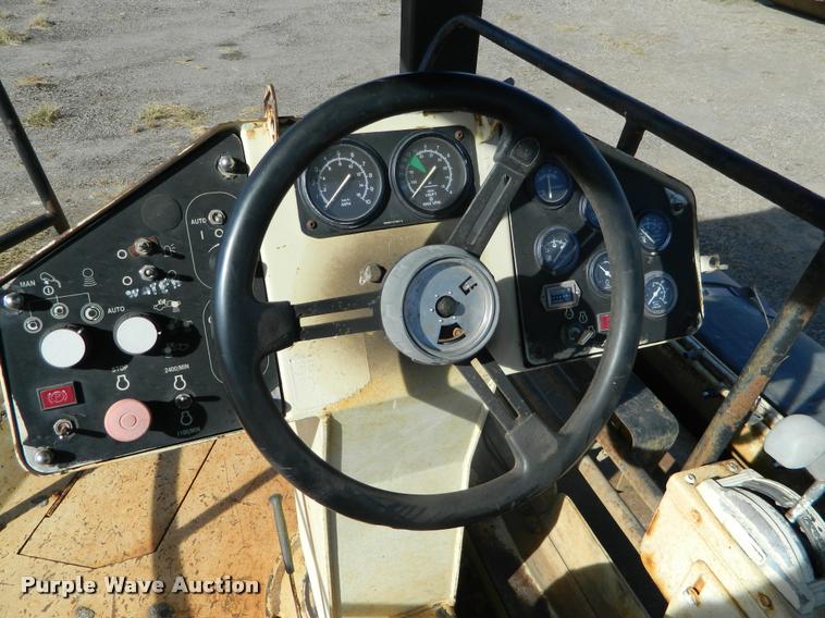 image for item J5066 1999 Ingersoll Rand DD130 double drum vibratory roller