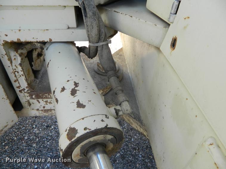 image for item J5068 1999 Ingersoll Rand DD110 double drum vibratory roller