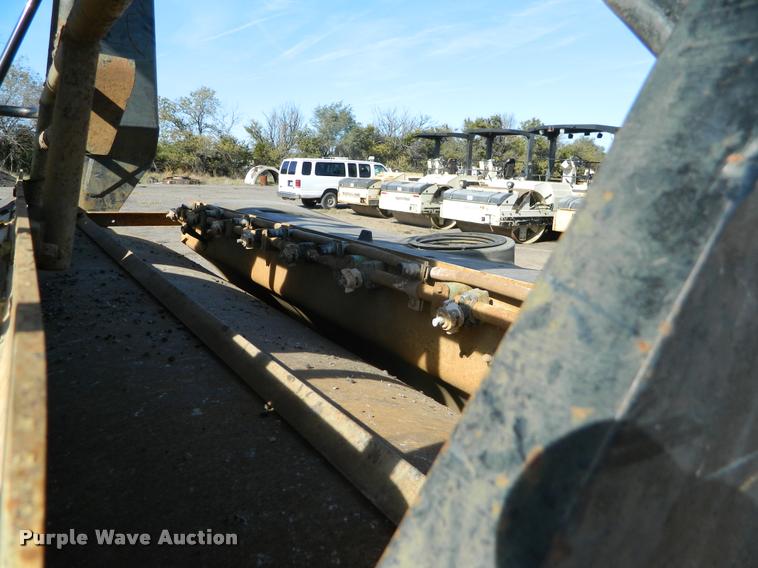 image for item J5068 1999 Ingersoll Rand DD110 double drum vibratory roller