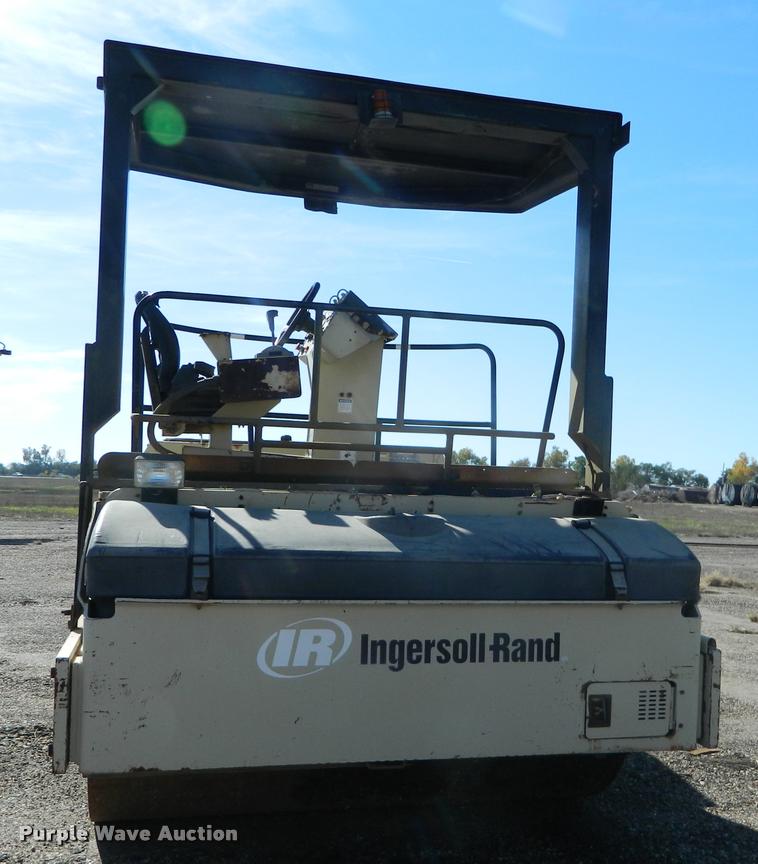 image for item J5069 2002 Ingersoll Rand DD130HF double drum vibratory roller