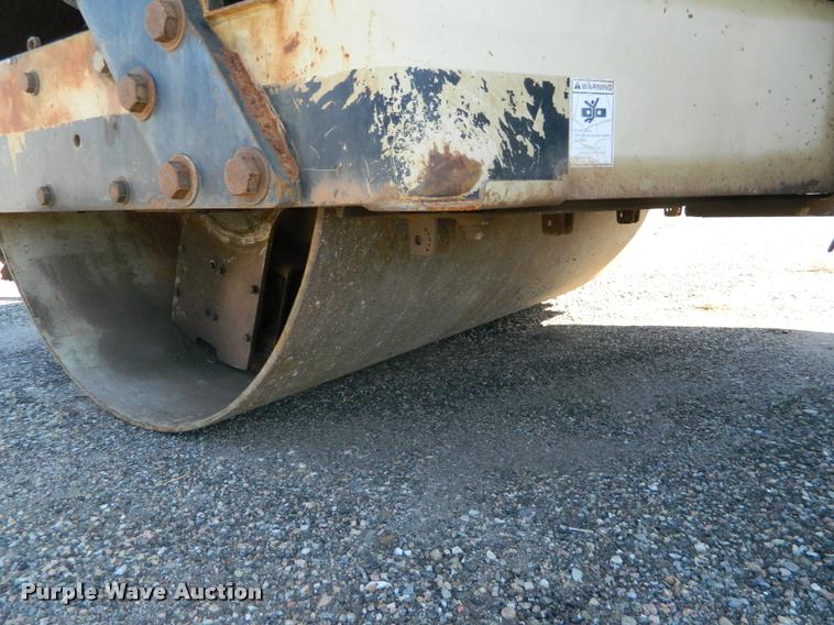 image for item J5070 2000 Ingersoll Rand DD110 double drum vibratory roller