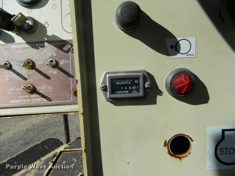 image for item J5070 2000 Ingersoll Rand DD110 double drum vibratory roller