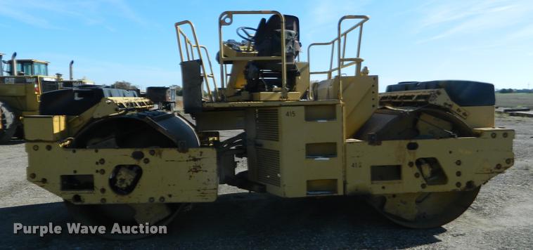 image for item J5071 1996 Caterpillar CB634 double drum vibratory roller