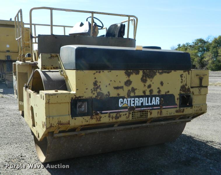 image for item J5071 1996 Caterpillar CB634 double drum vibratory roller