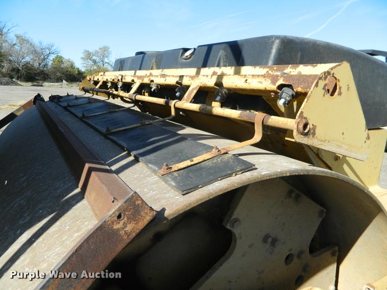 image for item J5071 1996 Caterpillar CB634 double drum vibratory roller