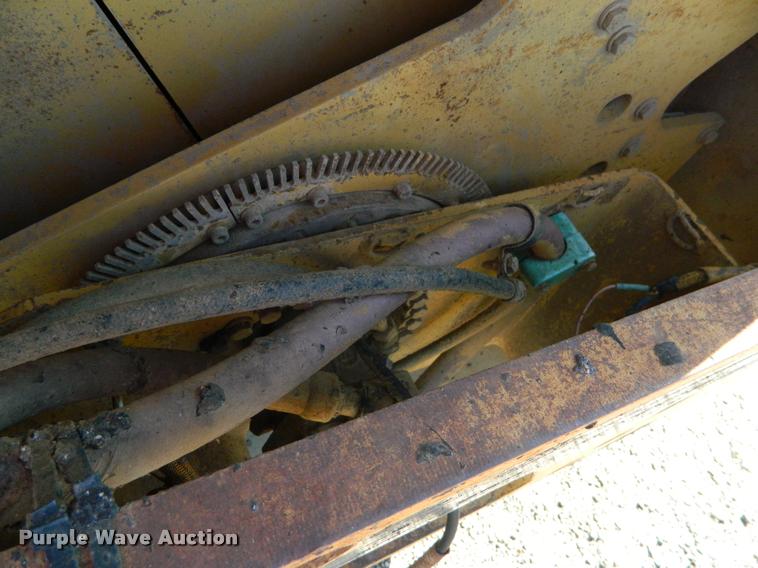 image for item J5072 1996 Caterpillar CB634 double drum vibratory roller