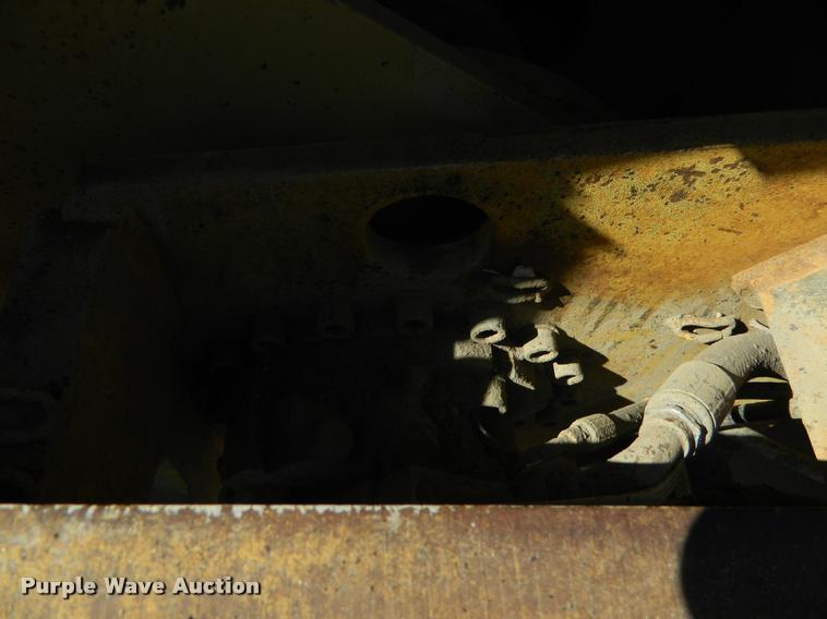 image for item J5072 1996 Caterpillar CB634 double drum vibratory roller