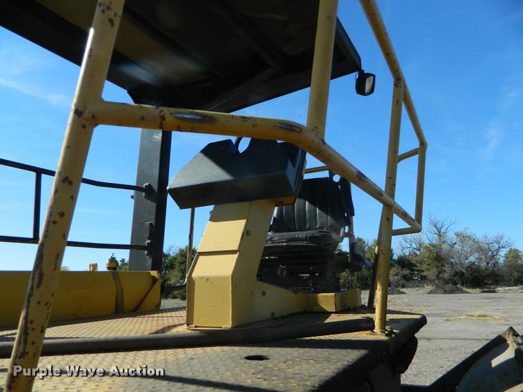 image for item J5072 1996 Caterpillar CB634 double drum vibratory roller