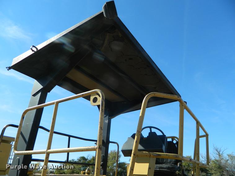 image for item J5072 1996 Caterpillar CB634 double drum vibratory roller