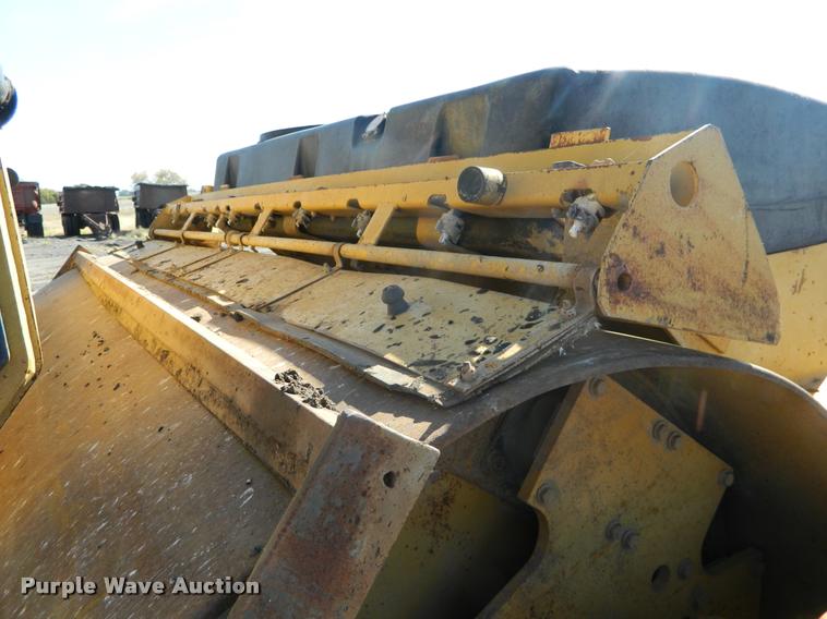 image for item J5072 1996 Caterpillar CB634 double drum vibratory roller