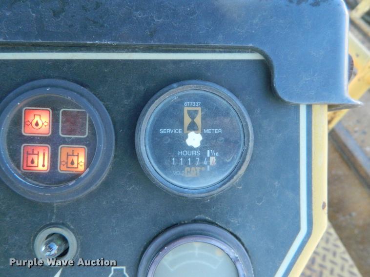 image for item J5073 1996 Caterpillar CB634 double drum vibratory roller