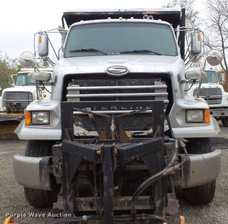 image for item J5729 2008 Sterling L9500 dump truck