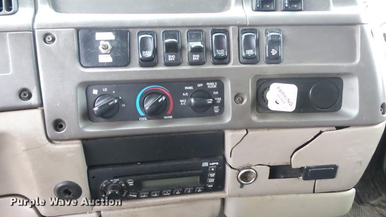 image for item J5729 2008 Sterling L9500 dump truck