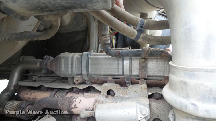 image for item J5729 2008 Sterling L9500 dump truck