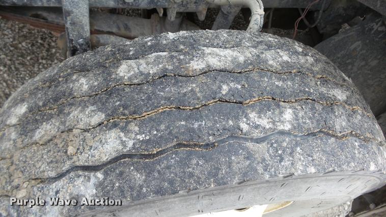 image for item J5729 2008 Sterling L9500 dump truck