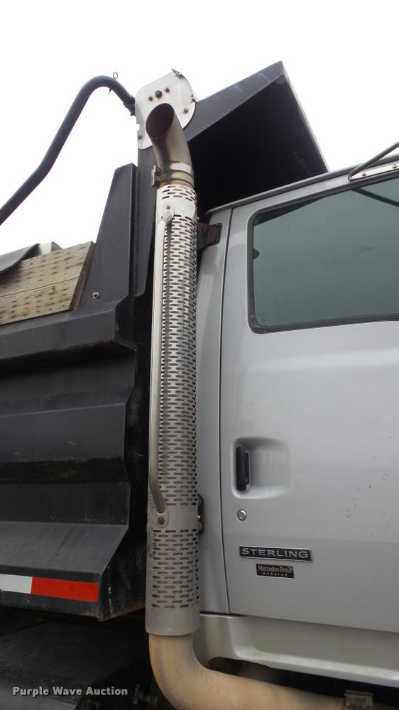 image for item J5729 2008 Sterling L9500 dump truck