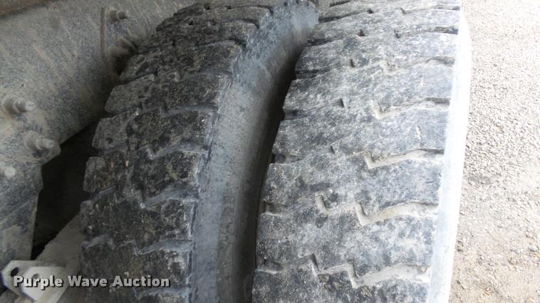 image for item J5729 2008 Sterling L9500 dump truck