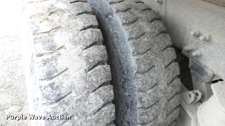 image for item J5729 2008 Sterling L9500 dump truck