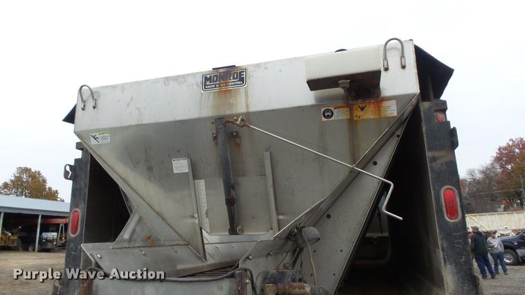 image for item J5729 2008 Sterling L9500 dump truck