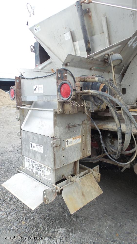 image for item J5729 2008 Sterling L9500 dump truck