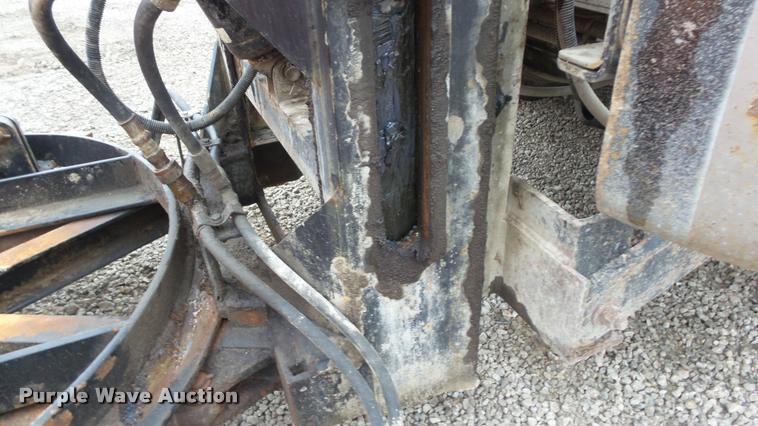 image for item J5729 2008 Sterling L9500 dump truck