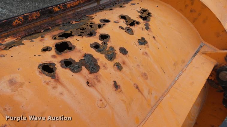 image for item J5729 2008 Sterling L9500 dump truck