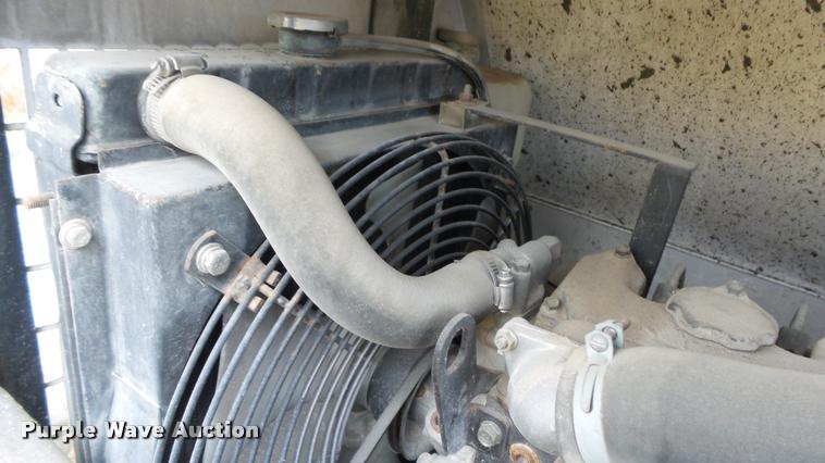 image for item J5736 1997 Night Buster Magnum 4000 light plant