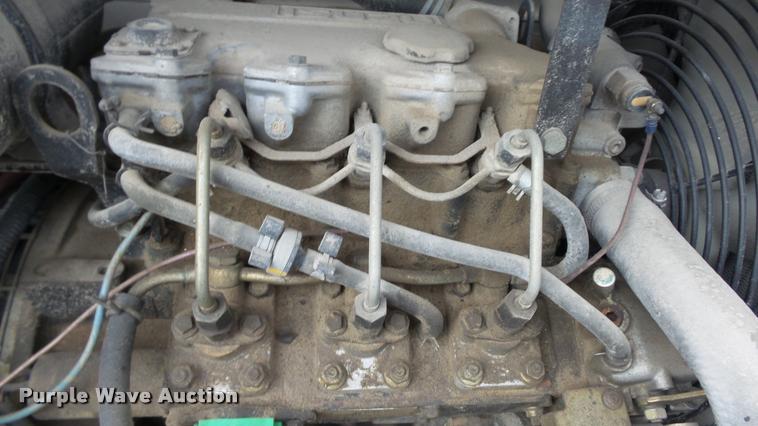 image for item J5736 1997 Night Buster Magnum 4000 light plant