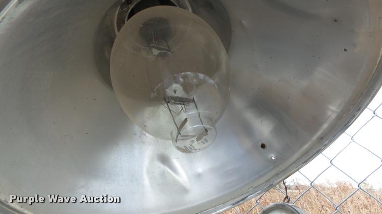 image for item J5736 1997 Night Buster Magnum 4000 light plant