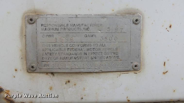 image for item J5736 1997 Night Buster Magnum 4000 light plant