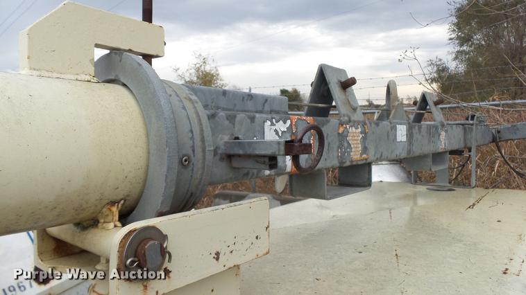 image for item J5737 1998 Amida AL4000 light plant