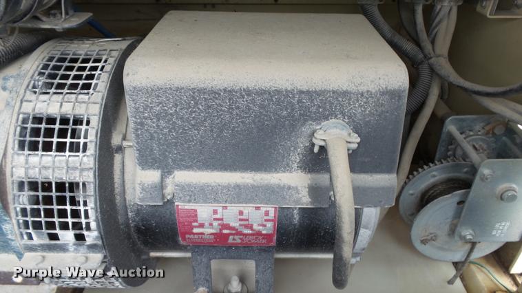 image for item J5737 1998 Amida AL4000 light plant