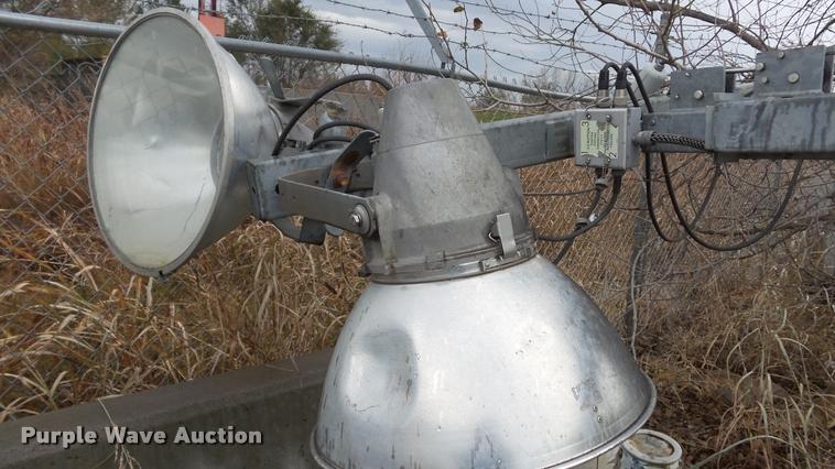 image for item J5737 1998 Amida AL4000 light plant