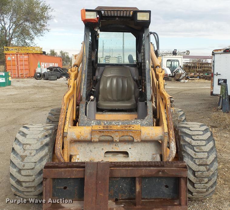 image for item J5738 2003 Case 90XT skid steer