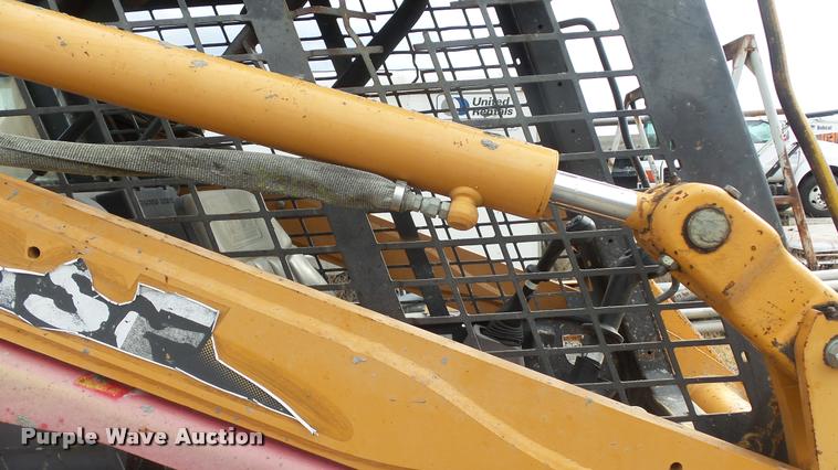 image for item J5738 2003 Case 90XT skid steer